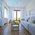 S4sani Villa